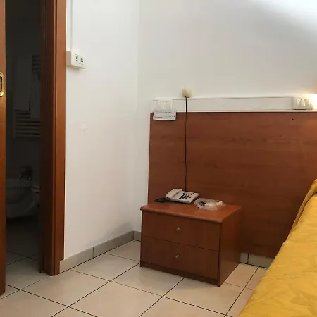 Hotel Eden *