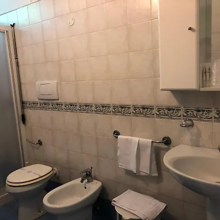 Hotel Eden