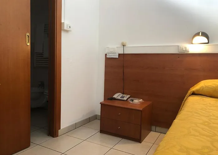 Hotel Eden *